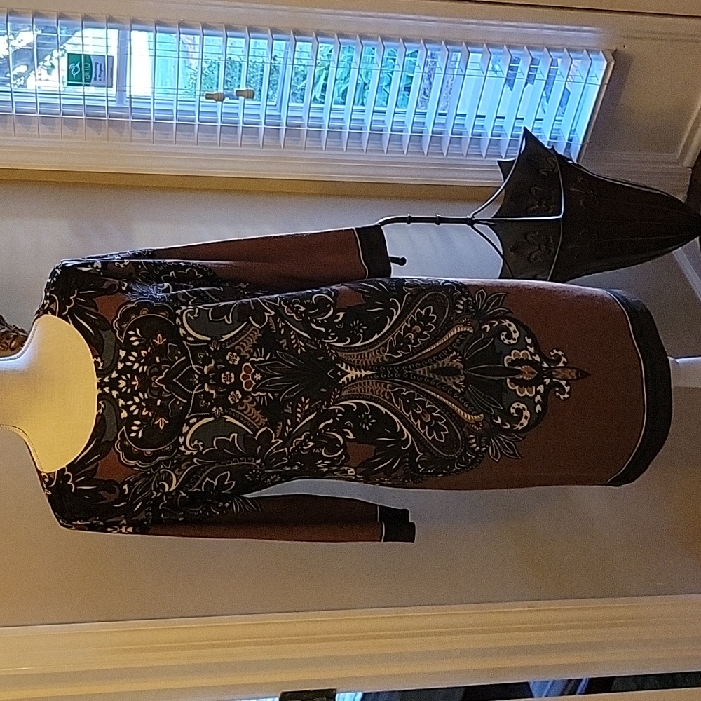 Tiana B brown blue white paisley print dress stretch 3/4 Slv round neck 10 EUC …